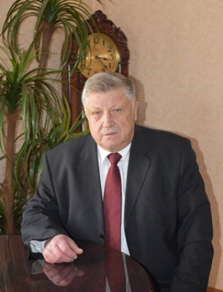 Максютин Владимир Викторович.